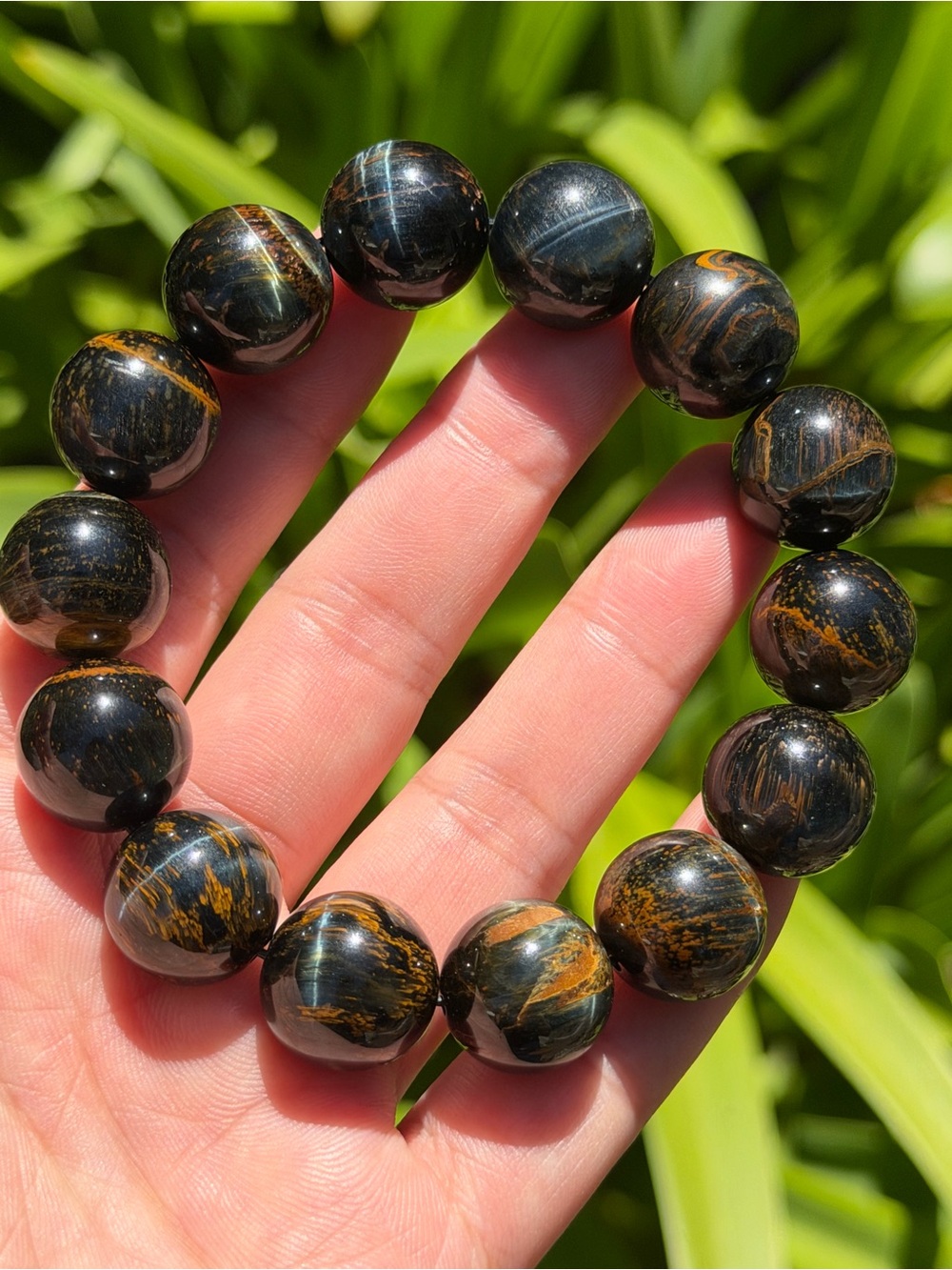16mm Flashy Blue Gold Flashy Tiger Eye Bracelet 1898